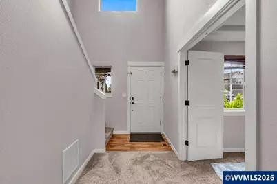 574 Prairie St, Woodburn, OR 97071 - Photo 6