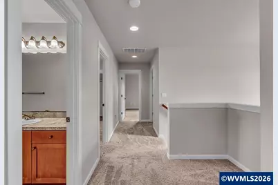 574 Prairie St, Woodburn, OR 97071 - Photo 16