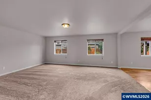 574 Prairie St, Woodburn, OR 97071 - Photo 8