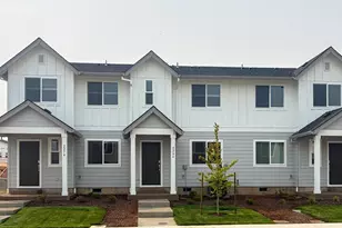 2284 Sawtelle Dr, Woodburn, OR 97071 - Photo 2