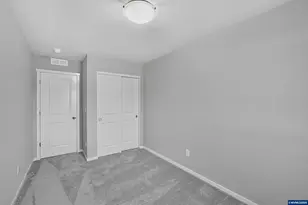 2284 Sawtelle Dr, Woodburn, OR 97071 - Photo 14