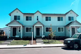 2284 Sawtelle Dr, Woodburn, OR 97071 - Photo 1