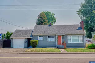 210 N First Ave, Stayton, OR 97383 - Photo 1