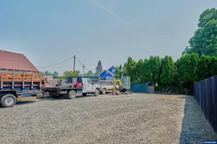 210 N First Ave, Stayton, OR 97383 - Photo 44