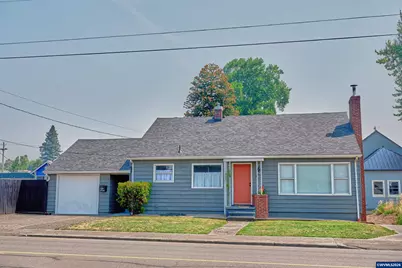 210 N First Av, Stayton, OR 97383 - Photo 2