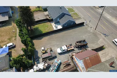 210 N First Av, Stayton, OR 97383 - Photo 48