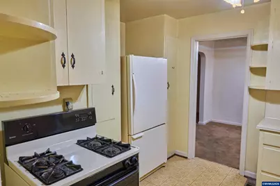 1795 Yew St SE, Salem, OR 97302 - Photo 22