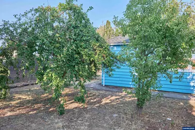 1795 Yew St SE, Salem, OR 97302 - Photo 6