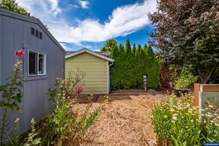 277 NE Conifer #50 Bl, Corvallis, OR 97330 - Photo 38