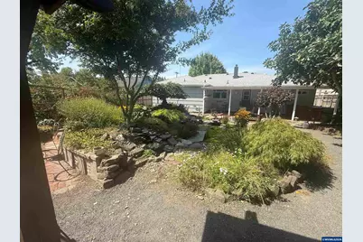1032 23rd St NE, Salem, OR 97301 - Photo 30