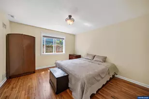 1032 23rd St NE, Salem, OR 97301 - Photo 14
