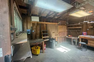 1032 23rd St NE, Salem, OR 97301 - Photo 32