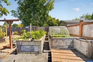 1032 23rd St NE, Salem, OR 97301 - Photo 26