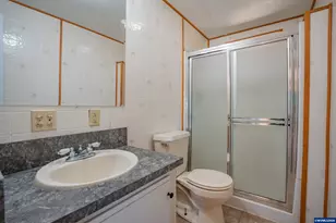 36298 Blueberry Dr, Lebanon, OR 97355 - Photo 22