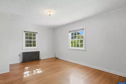 387 SW Court St, Dallas, OR 97338 - Photo 20