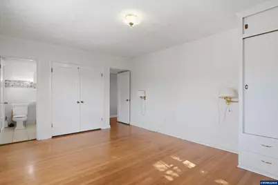 387 SW Court St, Dallas, OR 97338 - Photo 22