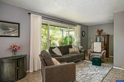 408 Idylwood Dr SE, Salem, OR 97302 - Photo 24