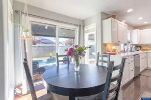 822 Merlot Ave NE, Keizer, OR 97303 - Photo 22