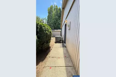 1704 Springtime Ct NE, Keizer, OR 97303 - Photo 10