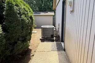 1704 Springtime Ct NE, Keizer, OR 97303 - Photo 10