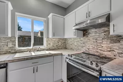 433 S Main St, Mount Angel, OR 97362 - Photo 12