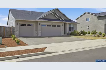 4722 Royal Dr NE, Albany, OR 97321 - Photo 2