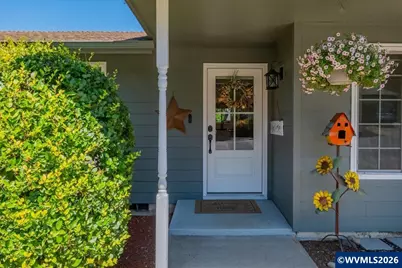 1555 Justice St S, Salem, OR 97306 - Photo 6