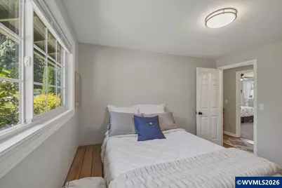 1555 Justice St S, Salem, OR 97306 - Photo 36