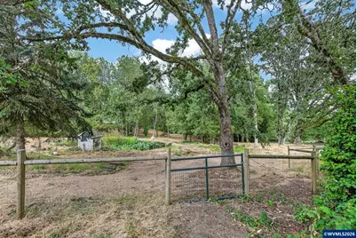 38325 Scravel Hill Rd NE, Albany, OR 97322 - Photo 6