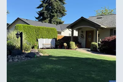 530 Mill Stream Woods, Stayton, OR 97383 - Photo 2