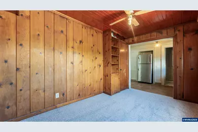 1640 5th St NE, Salem, OR 97301 - Photo 16