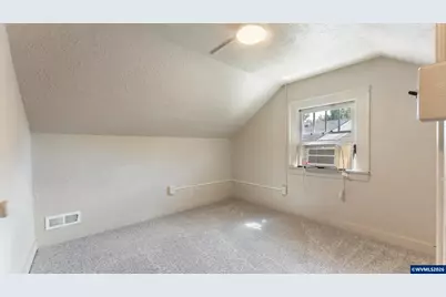 1640 5th St NE, Salem, OR 97301 - Photo 24