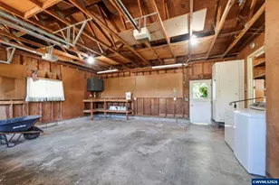 2800 Dahlia Ln, Eugene, OR 97404 - Photo 26