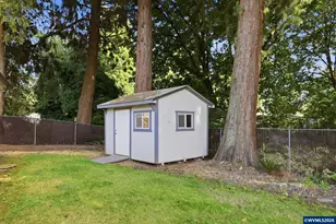 2800 Dahlia Ln, Eugene, OR 97404 - Photo 30