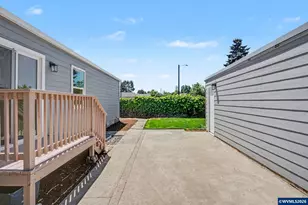 1090 Donna Ave NE, Salem, OR 97301 - Photo 6