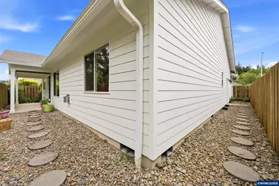 2485 Equestrian Lp S, Salem, OR 97305 - Photo 24