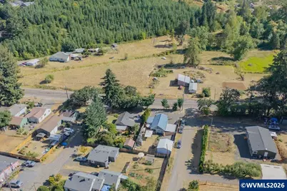 520 W Holley Rd, Sweet Home, OR 97386 - Photo 30
