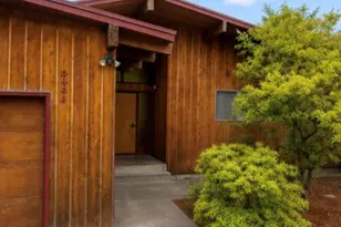 3401 NW Crest Dr, Corvallis, OR 97330 - Photo 2