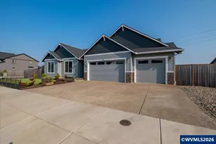 3051 NE Mosey Av, Albany, OR 97321 - Photo 2