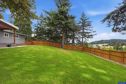 2239 Steiwer Rd, Jefferson, OR 97352 - Photo 32