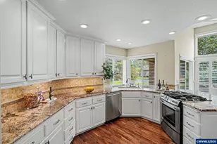 648 Palmer Dr N, Keizer, OR 97303 - Photo 20