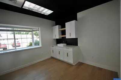1845 NE Fairgrounds Rd #2, Salem, OR 97301 - Photo 6