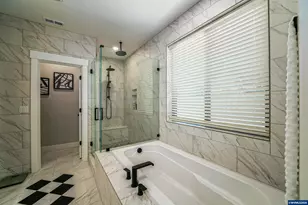 486 NW Coast Mountain Dr, Dallas, OR 97338 - Photo 38