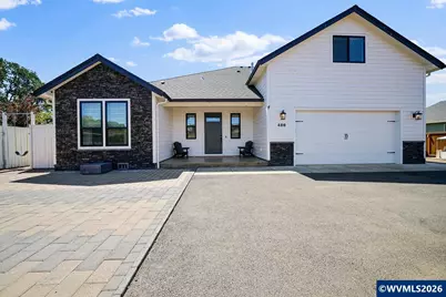 486 NW Coast Mountain Dr, Dallas, OR 97338 - Photo 1