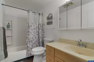 815 N 4th St, Aumsville, OR 97325 - Photo 18