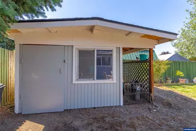815 N 4th St, Aumsville, OR 97325 - Photo 28