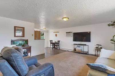 815 N 4th St, Aumsville, OR 97325 - Photo 6