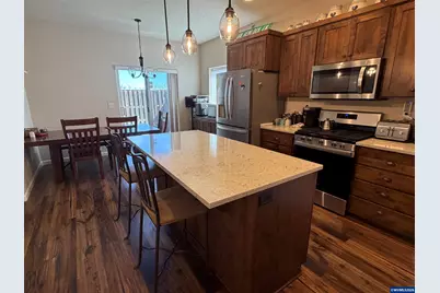 2955 NW Hemlock Ln, Redmond, OR 97756 - Photo 22