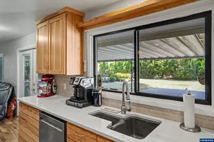 1120 NW 11th St, Corvallis, OR 97330 - Photo 18