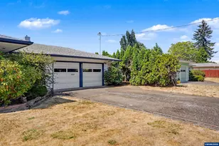 1120 NW 11th St, Corvallis, OR 97330 - Photo 4